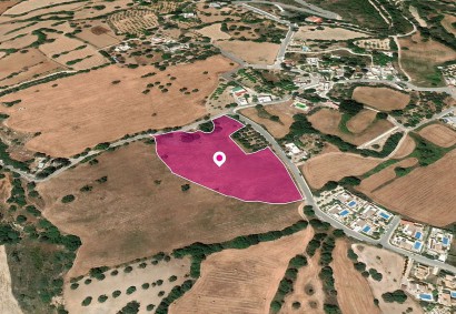 Akourdaleia Kato, Paphos Residential Land For Sale | DT1204
