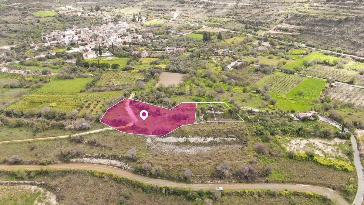 Praitori, Paphos Residential Land For Sale | DT1349