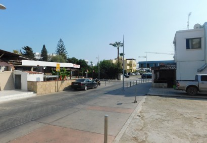 Kato Paphos, Paphos Shop For Sale | DT1376