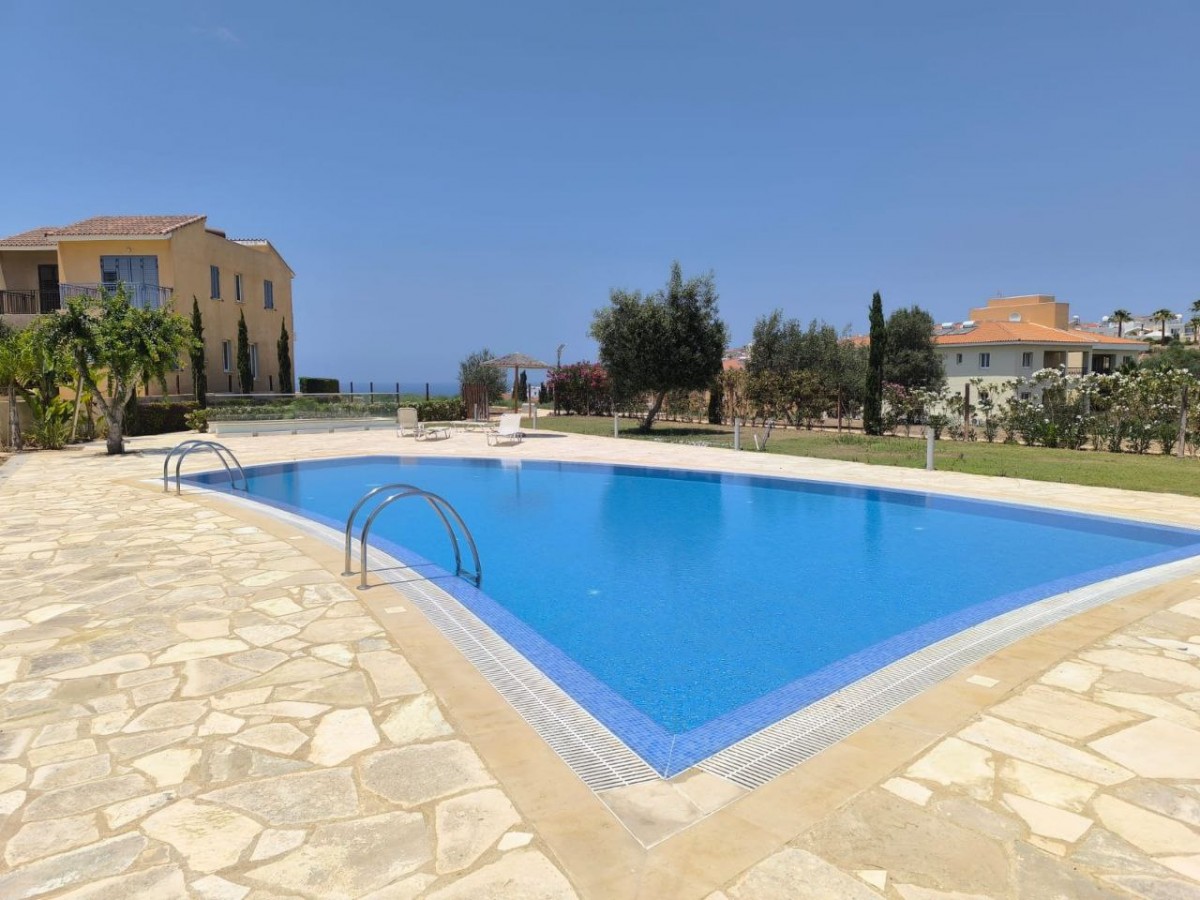 Bungalow For Rent  in  Chlorakas