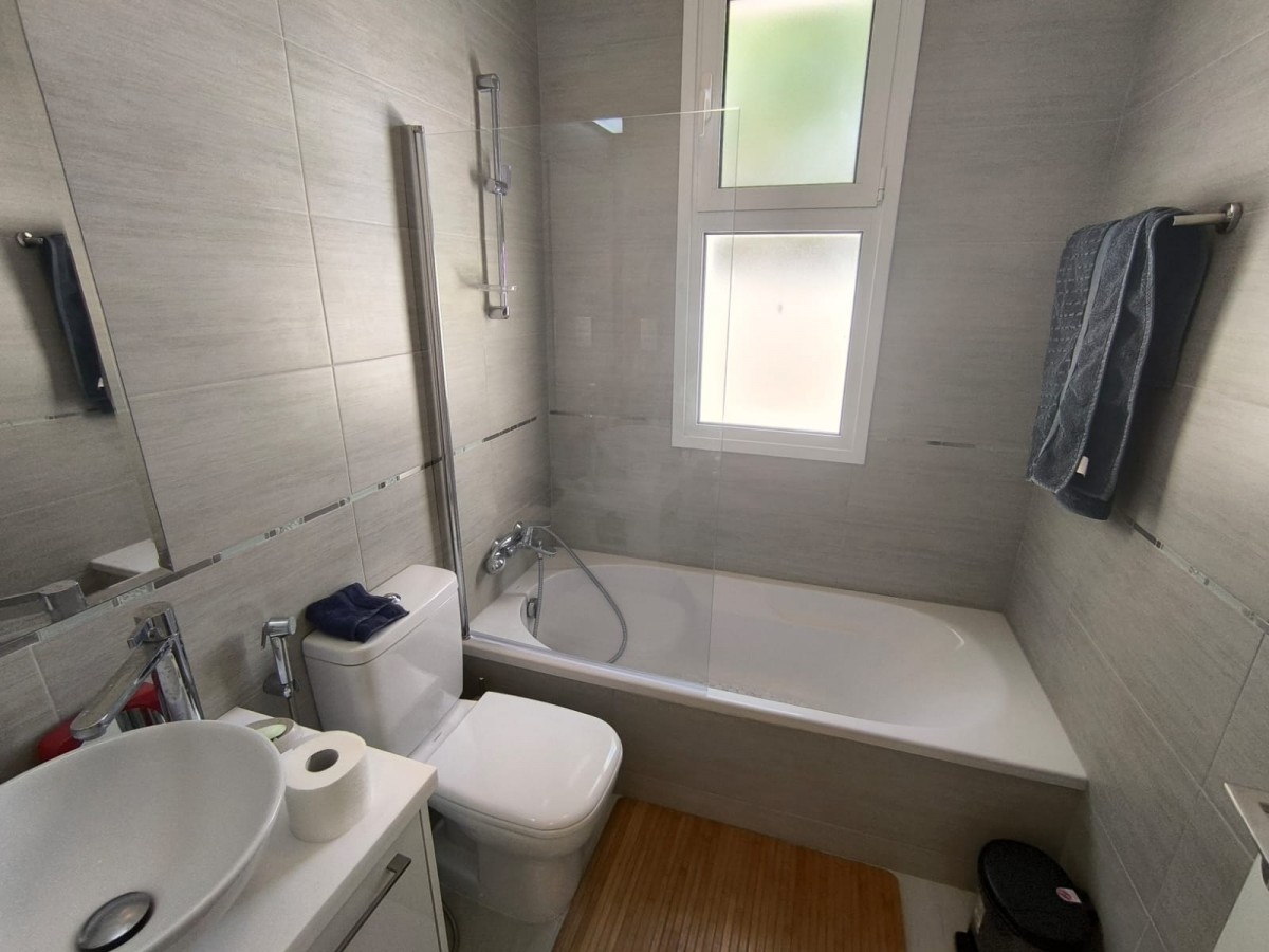 Bungalow For Rent  in  Chlorakas
