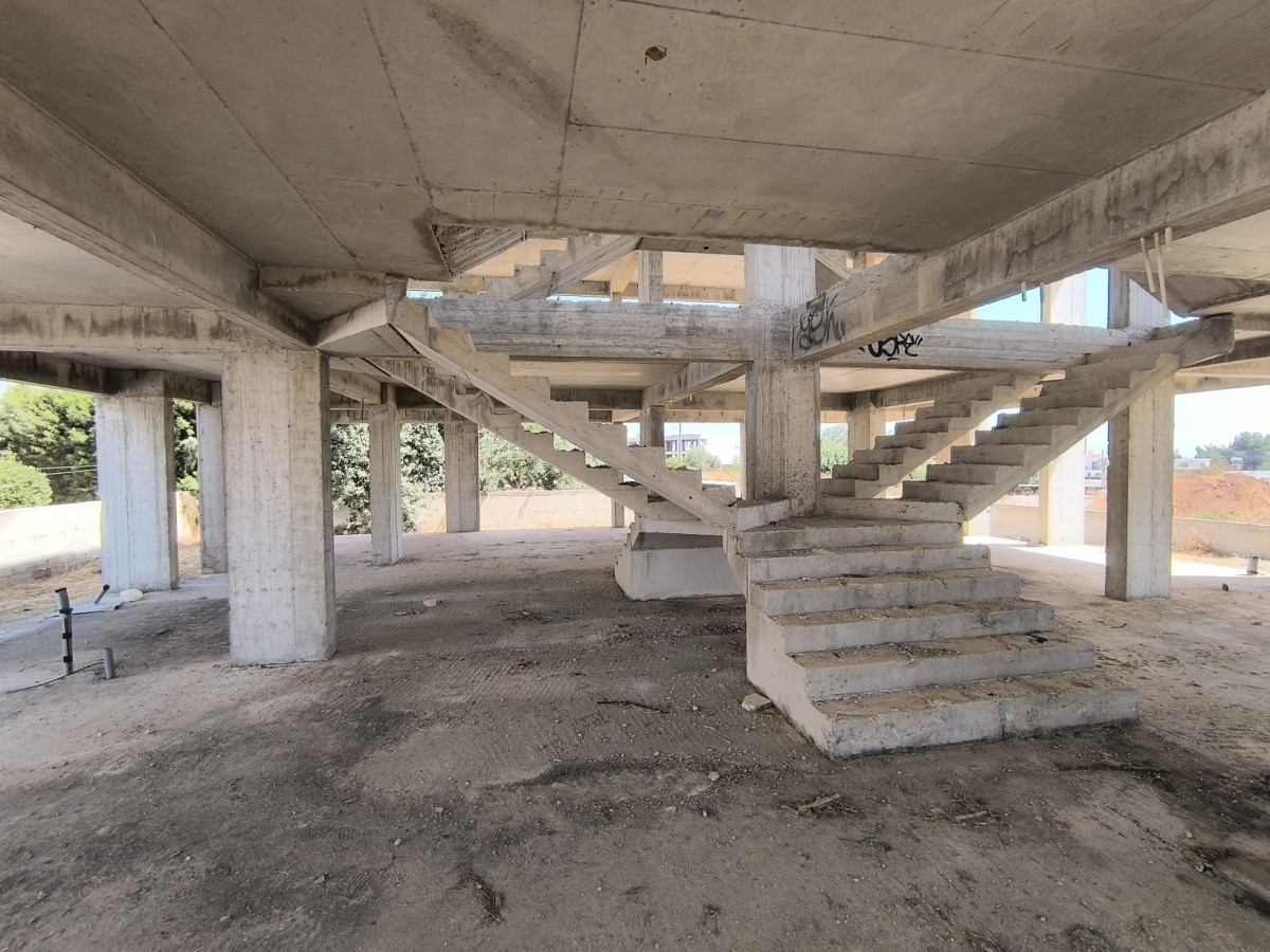 Building For Sale  in  Kissonerga
