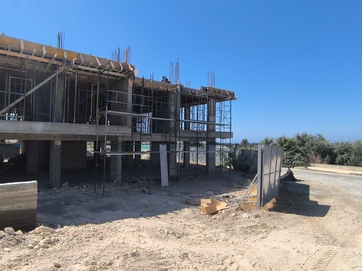 Apartment For Sale  in  Geroskipou