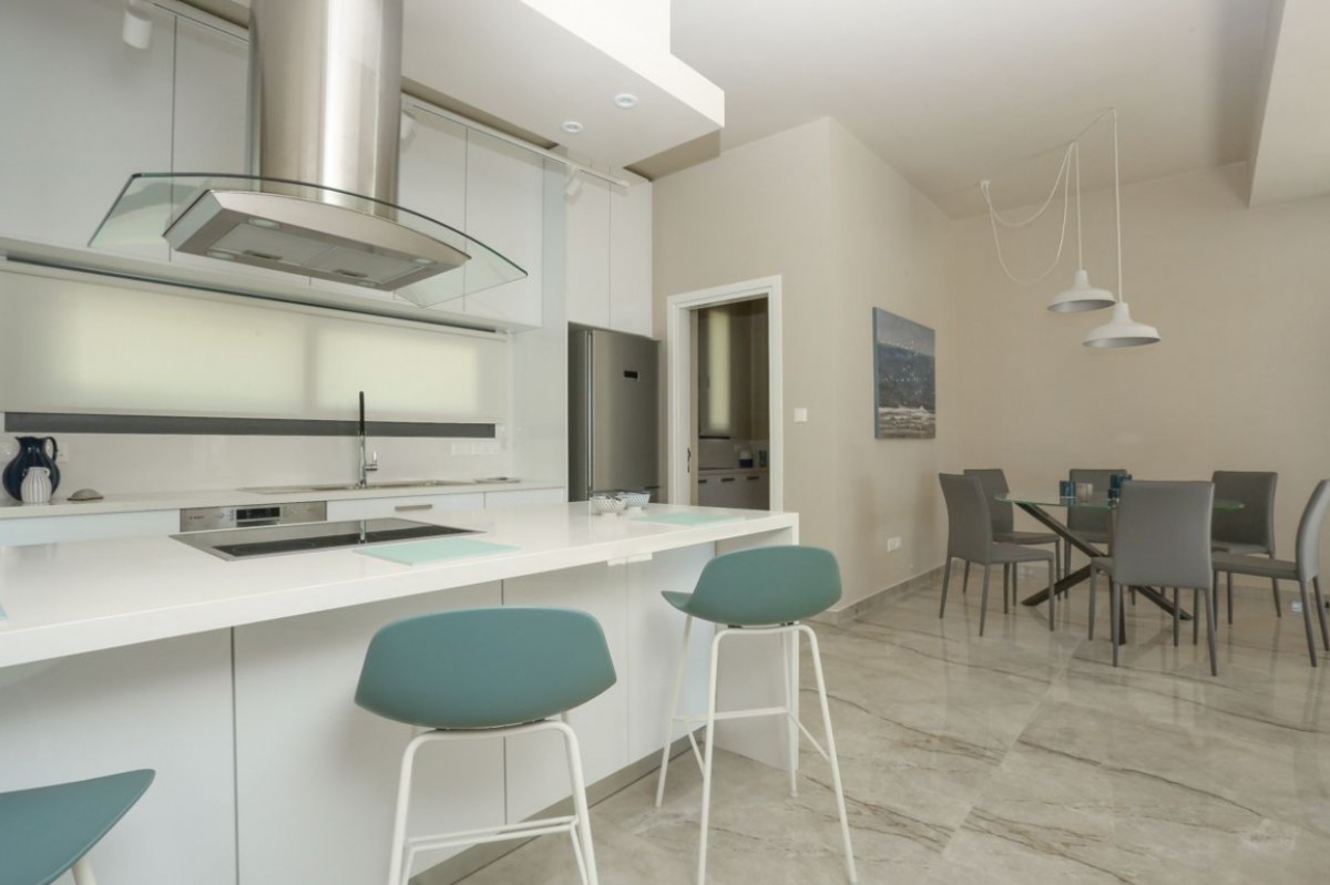 Detached Villa For Sale  in  Chlorakas