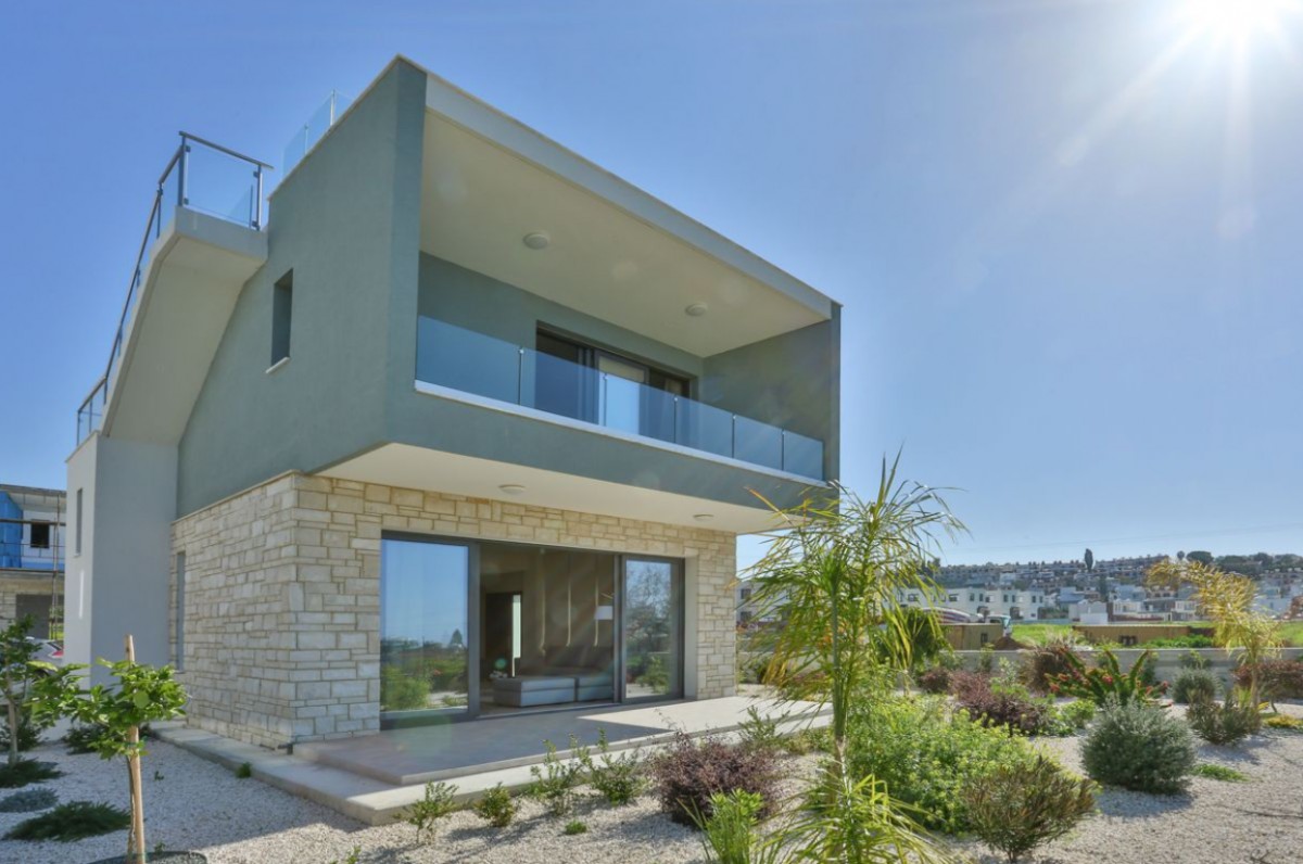 Detached Villa For Sale  in  Chlorakas