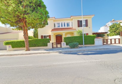 Peyia - Coral Bay, Paphos Detached Villa For Sale | DT2304