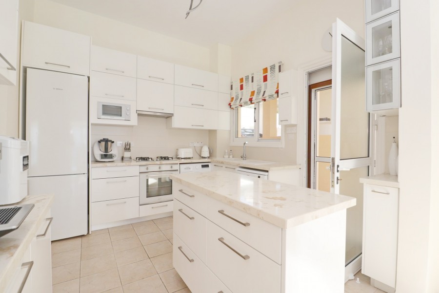 Detached Villa For Sale  in  Peyia - Coral Bay