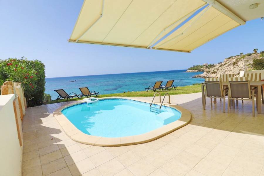 Detached Villa For Sale  in  Peyia - Coral Bay