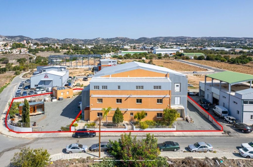 Tremithousa, Paphos Warehouse For Sale | DT2379