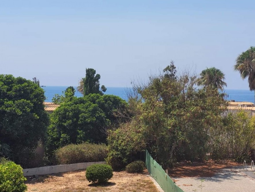 Detached Villa For Sale  in  Chlorakas