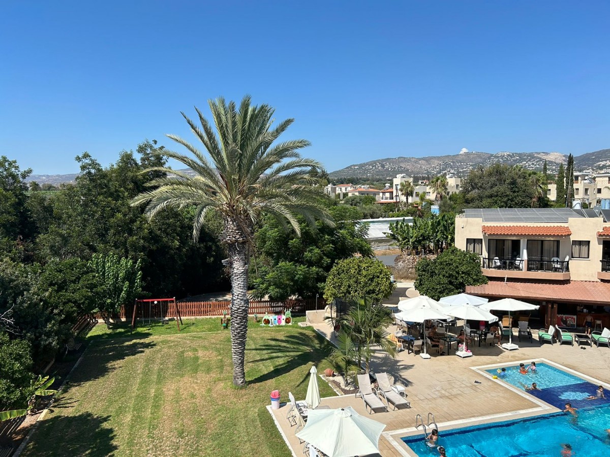Hotel For Sale  in  Kissonerga
