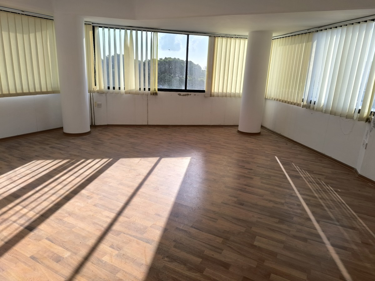 Paphos Town, Paphos Office  For Rent | DT2407