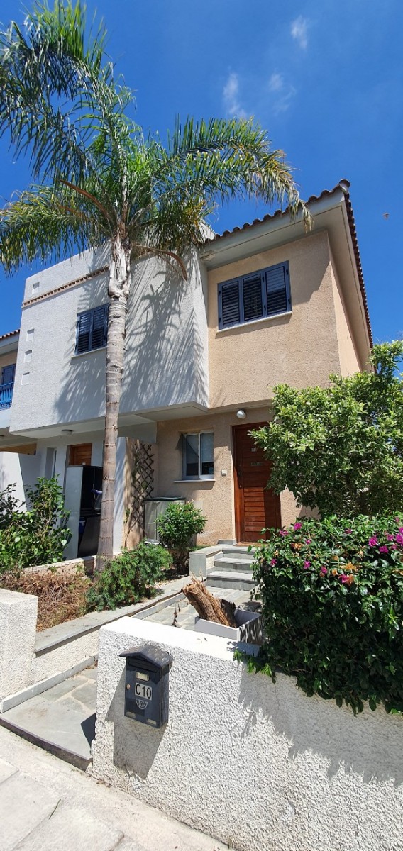 Detached Villa For Sale  in  Select Location