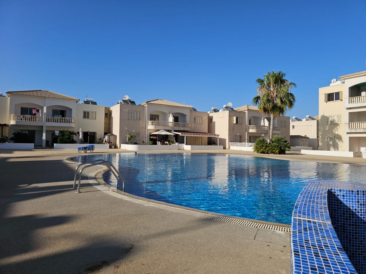 Mandria, Paphos Apartment For Rent | DT2430