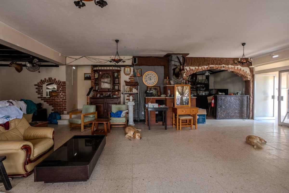 Business For Sale  in  Kato Paphos - Tombs of The Kings