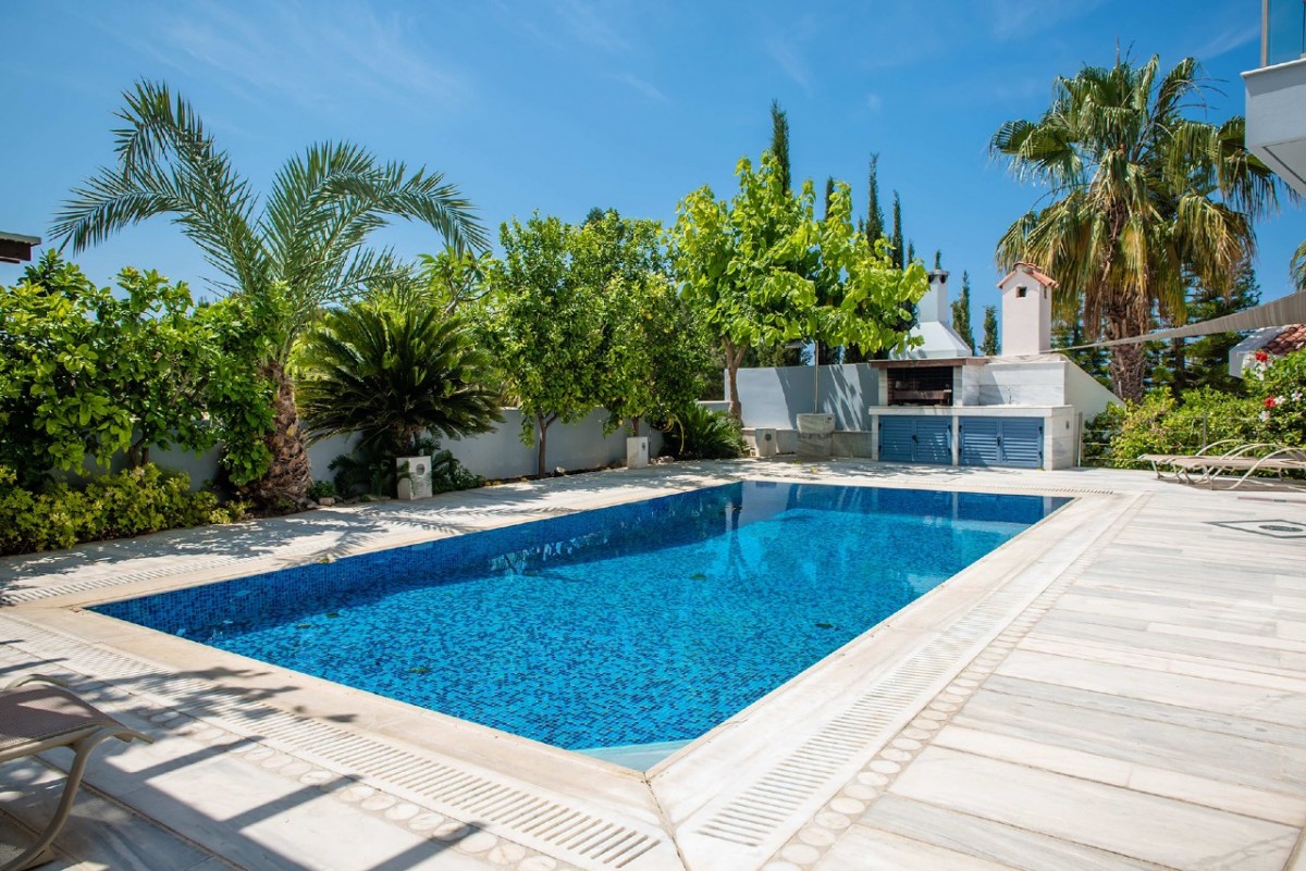 Peyia - Coral Bay, Paphos Detached Villa For Sale | DT2438