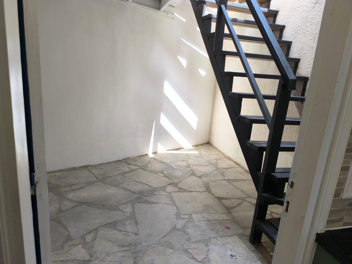 Apartment For Rent  in  Chlorakas