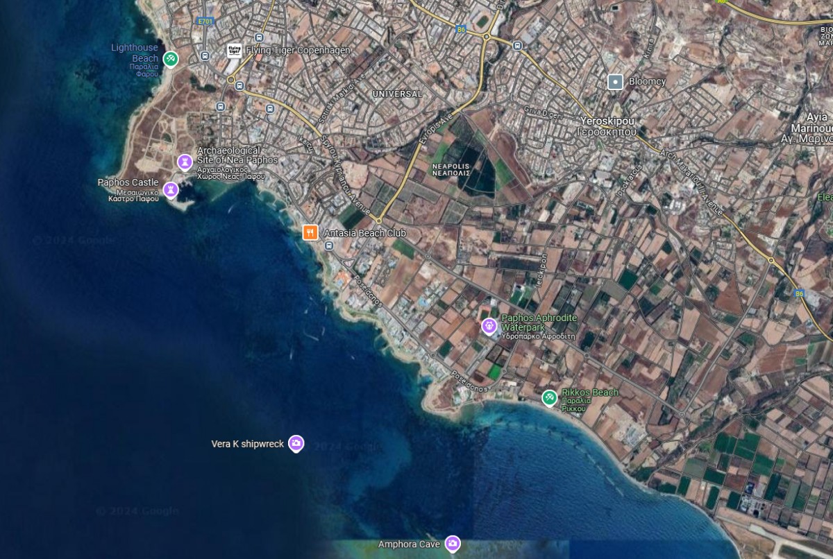 Kato Paphos, Paphos Touristic Land For Sale | DT2501