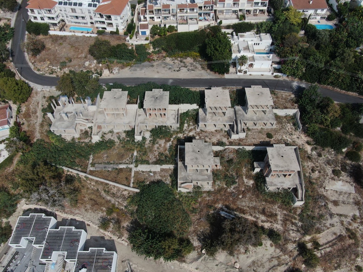 Detached Villa For Sale  in  Chlorakas