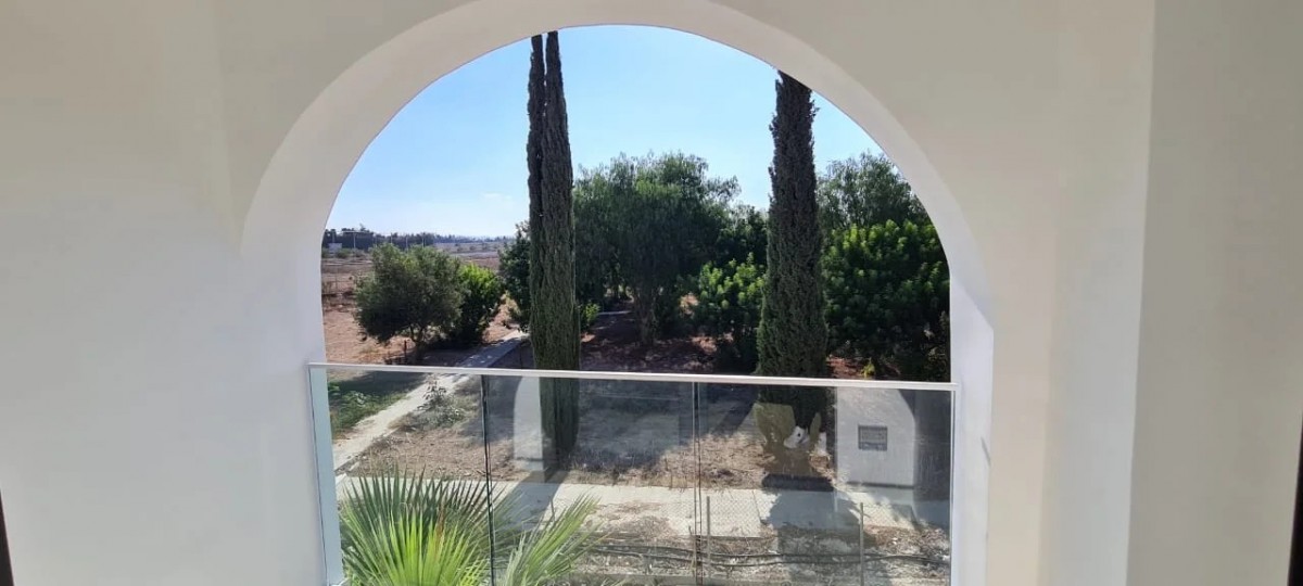 Kato Paphos, Paphos Apartment For Sale | DT2561