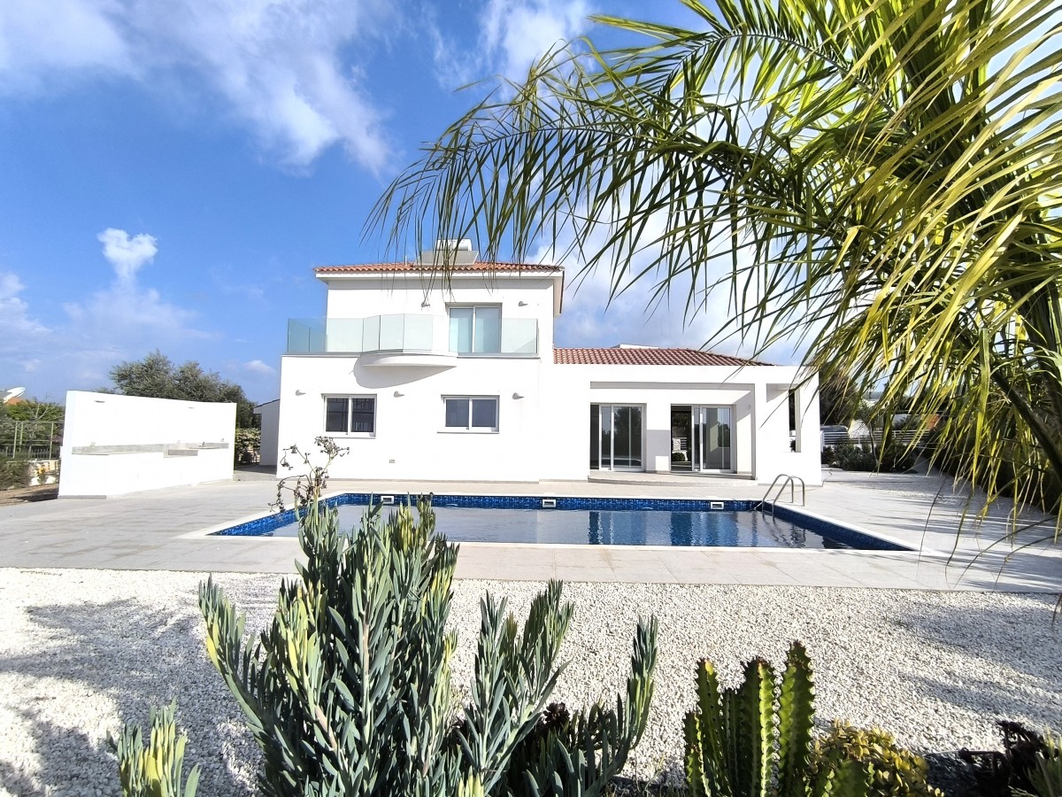 Peyia - Sea Caves, Paphos Detached Villa For Sale | DT2630