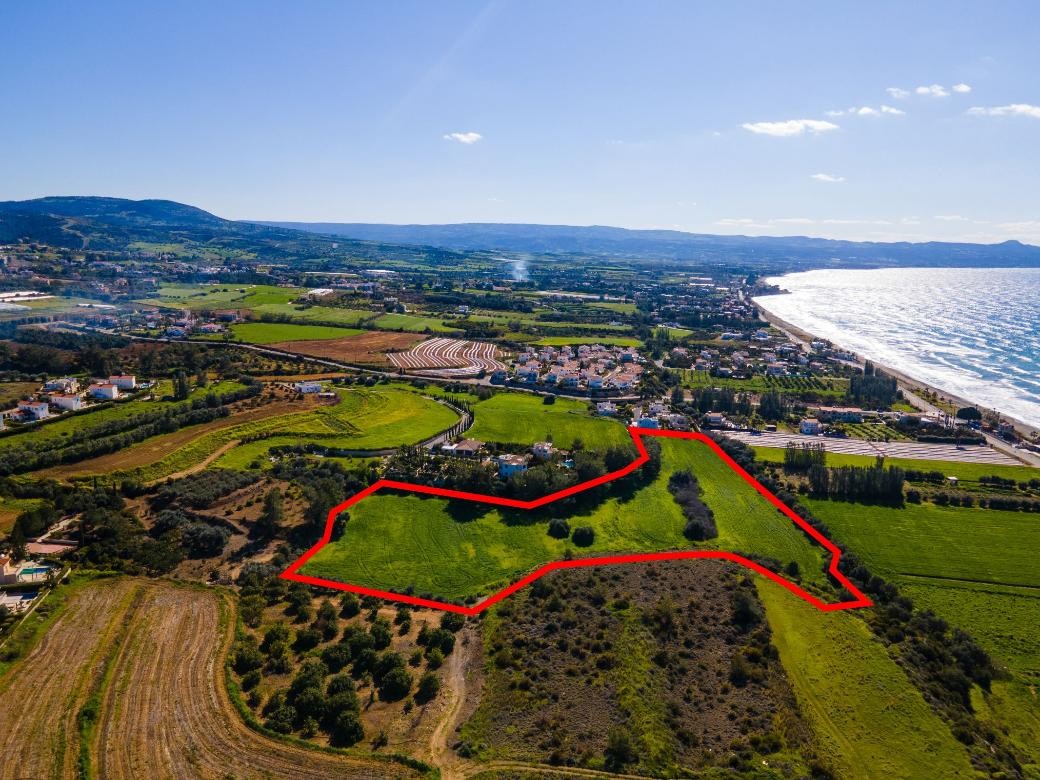 Argaka, Paphos Touristic Land For Sale | DT2709
