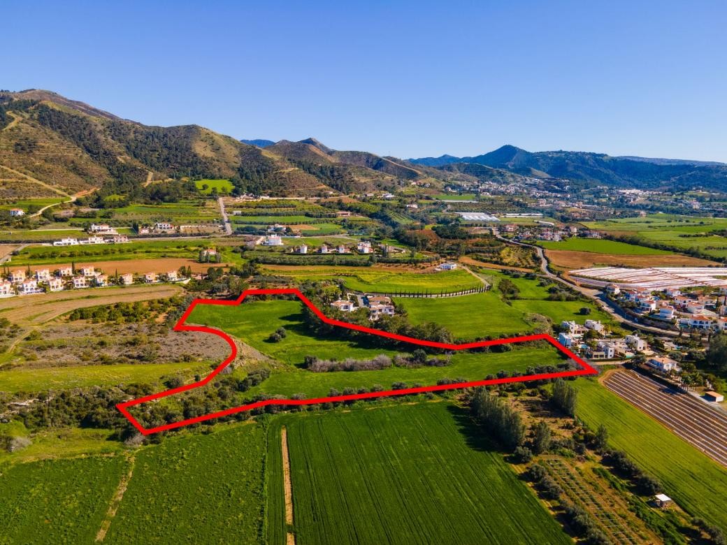 Touristic Land For Sale  in  Argaka