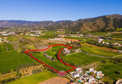 Argaka, Paphos Touristic Land For Sale | DT2709