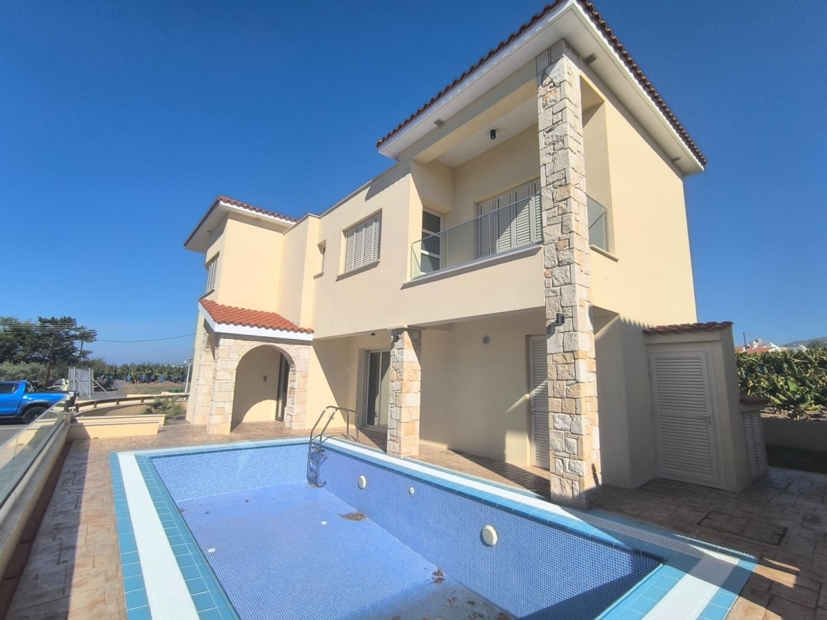 Detached Villa For Sale  in  Kissonerga