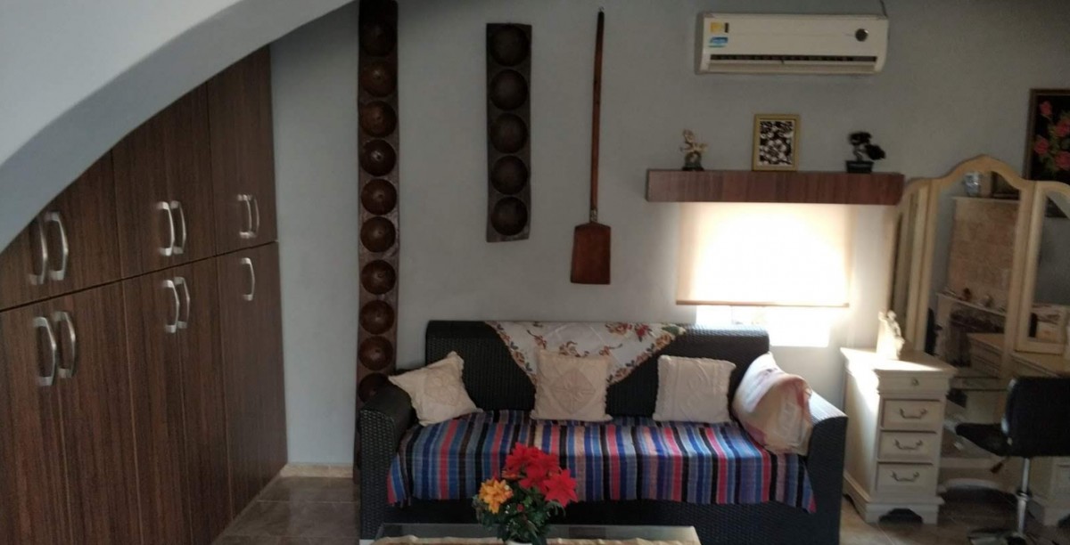 Traditional House For Sale  in  Ineia
