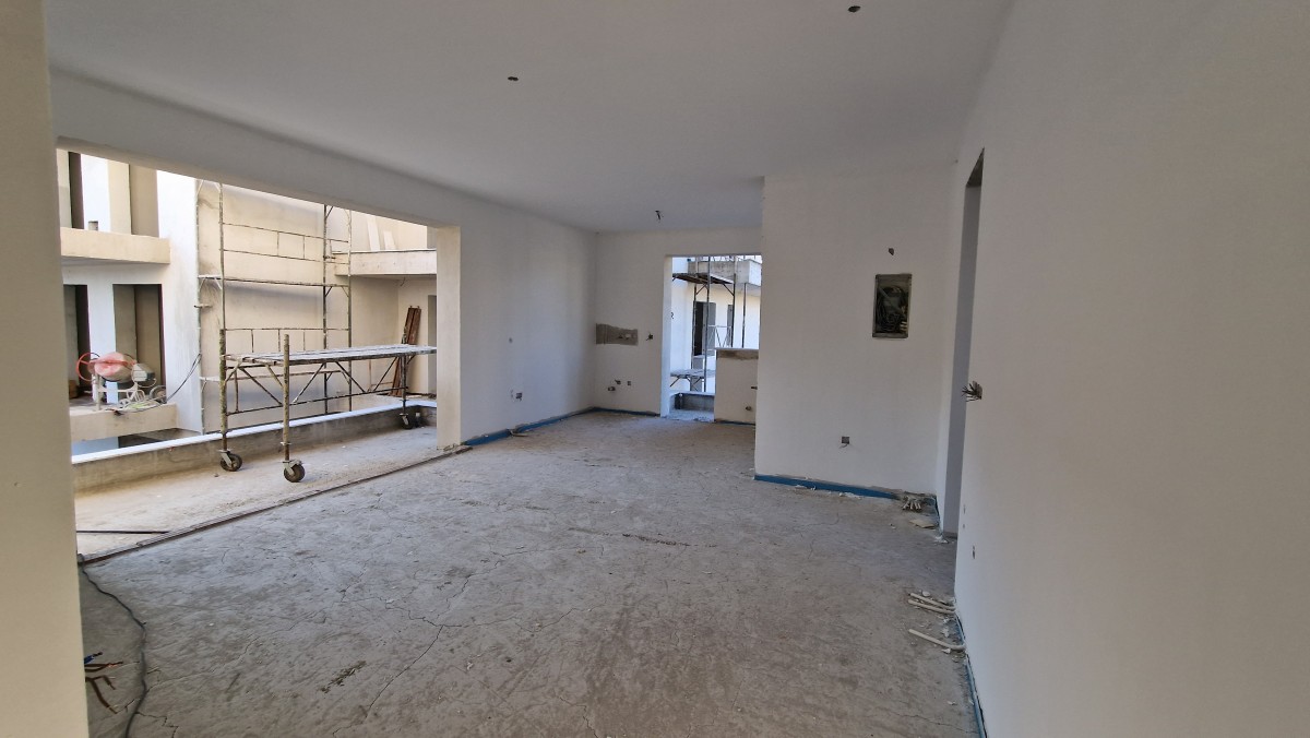 Apartment For Sale  in  Select Location