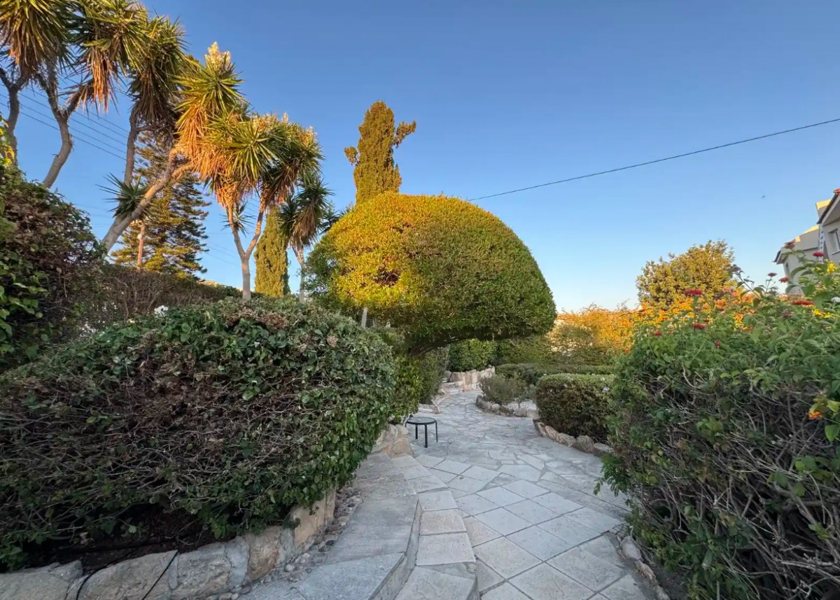 Detached Villa For Sale  in  Peyia