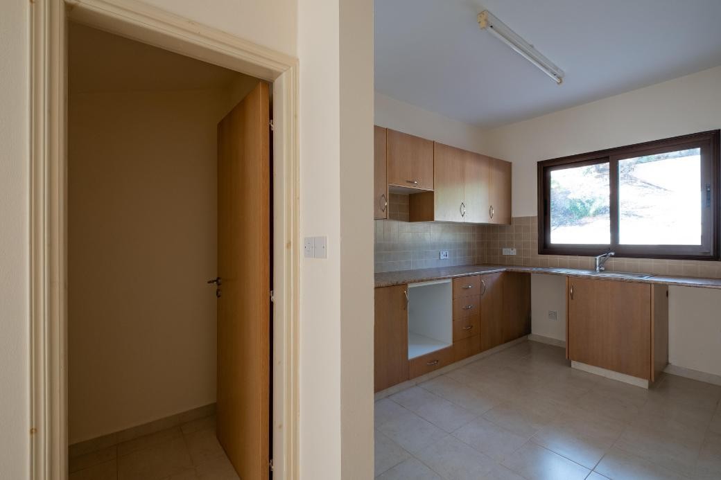 Town House For Sale  in  Peyia