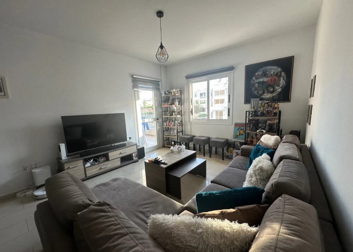 Apartment For Sale  in  Paphos Town