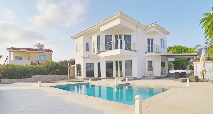 Peyia - Sea Caves, Paphos Detached Villa For Sale | DT3029