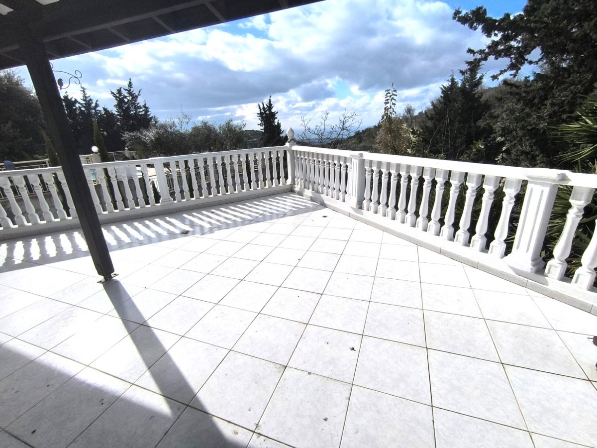 Detached Villa For Sale  in  Tsada