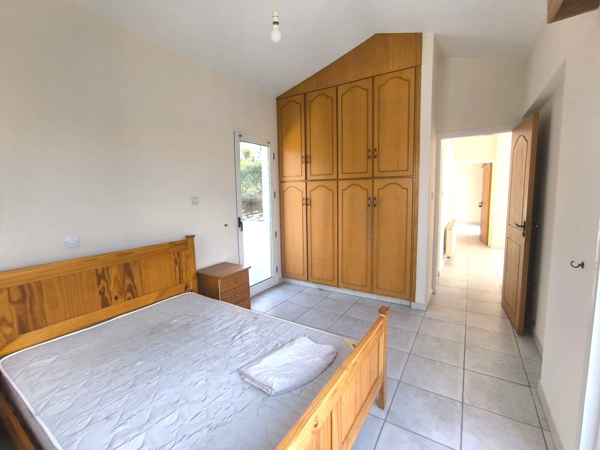 Detached Villa For Sale  in  Tsada