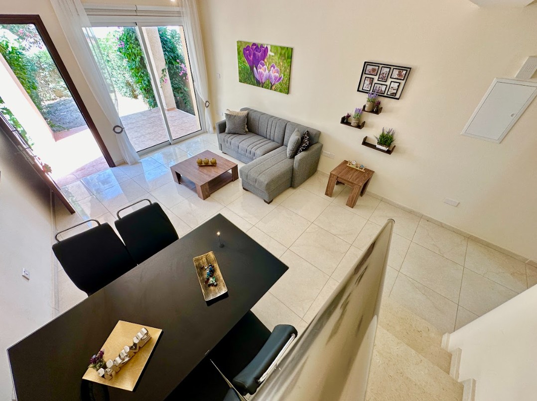 Detached Villa For Sale  in  Kato Paphos - Tombs of The Kings