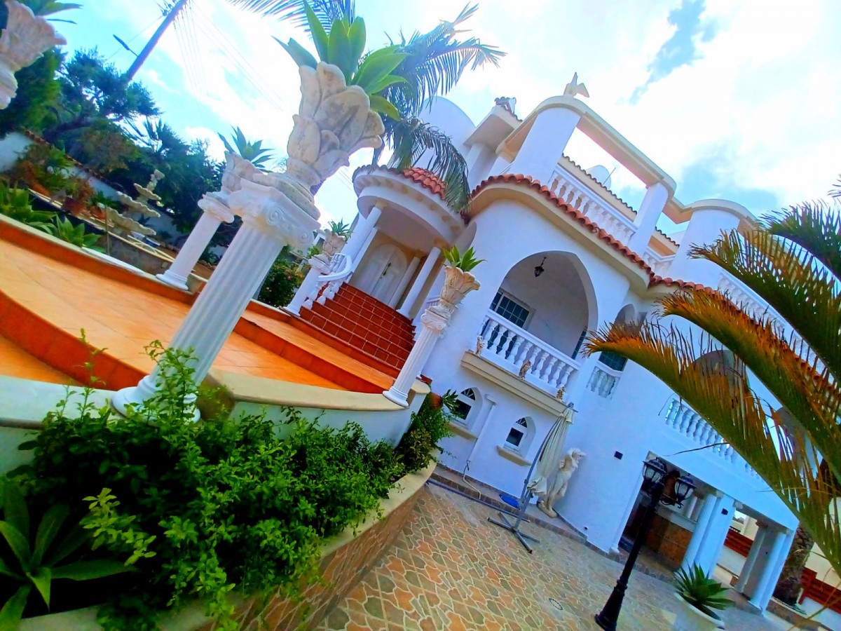 Detached Villa For Rent  in  Konia