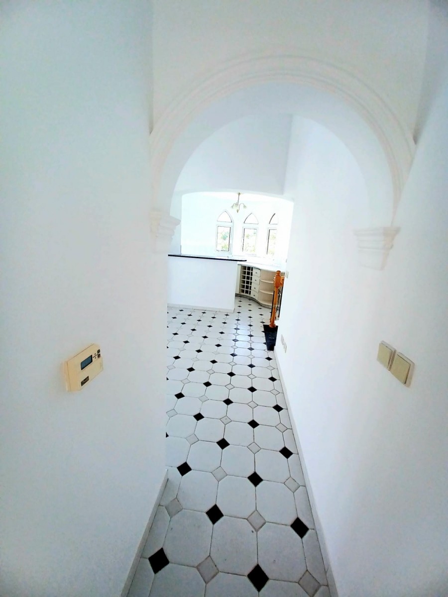 Detached Villa For Rent  in  Konia
