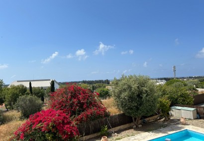 Geroskipou, Paphos Apartment For Sale | DT3359