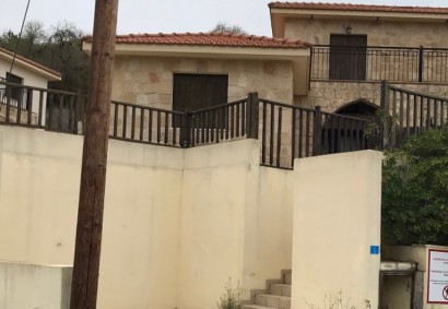 Lysos, Paphos Detached Villa For Sale | DT3406