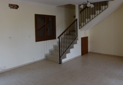 Lysos, Paphos Detached Villa For Sale | DT3406