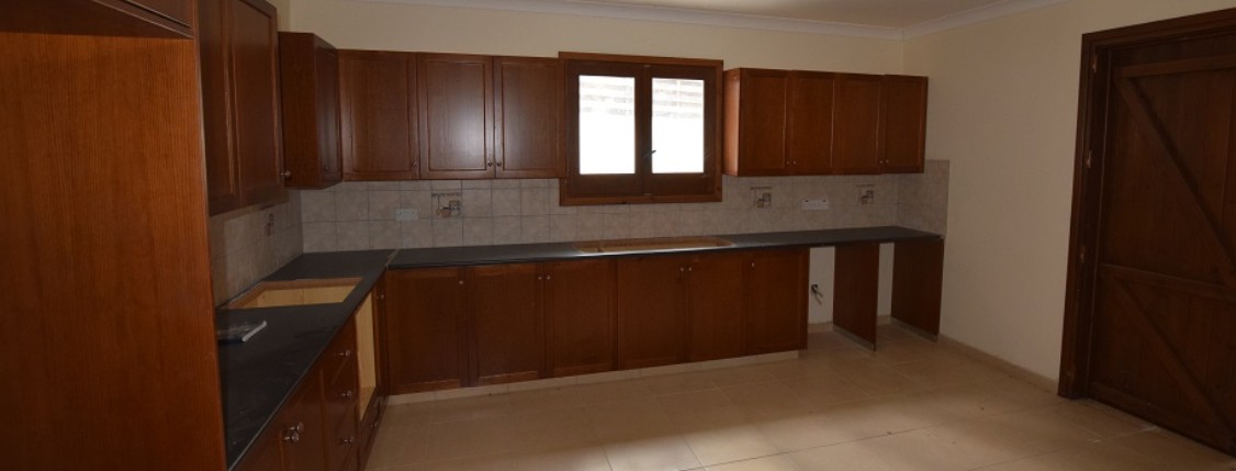 Detached Villa For Sale  in  Lysos