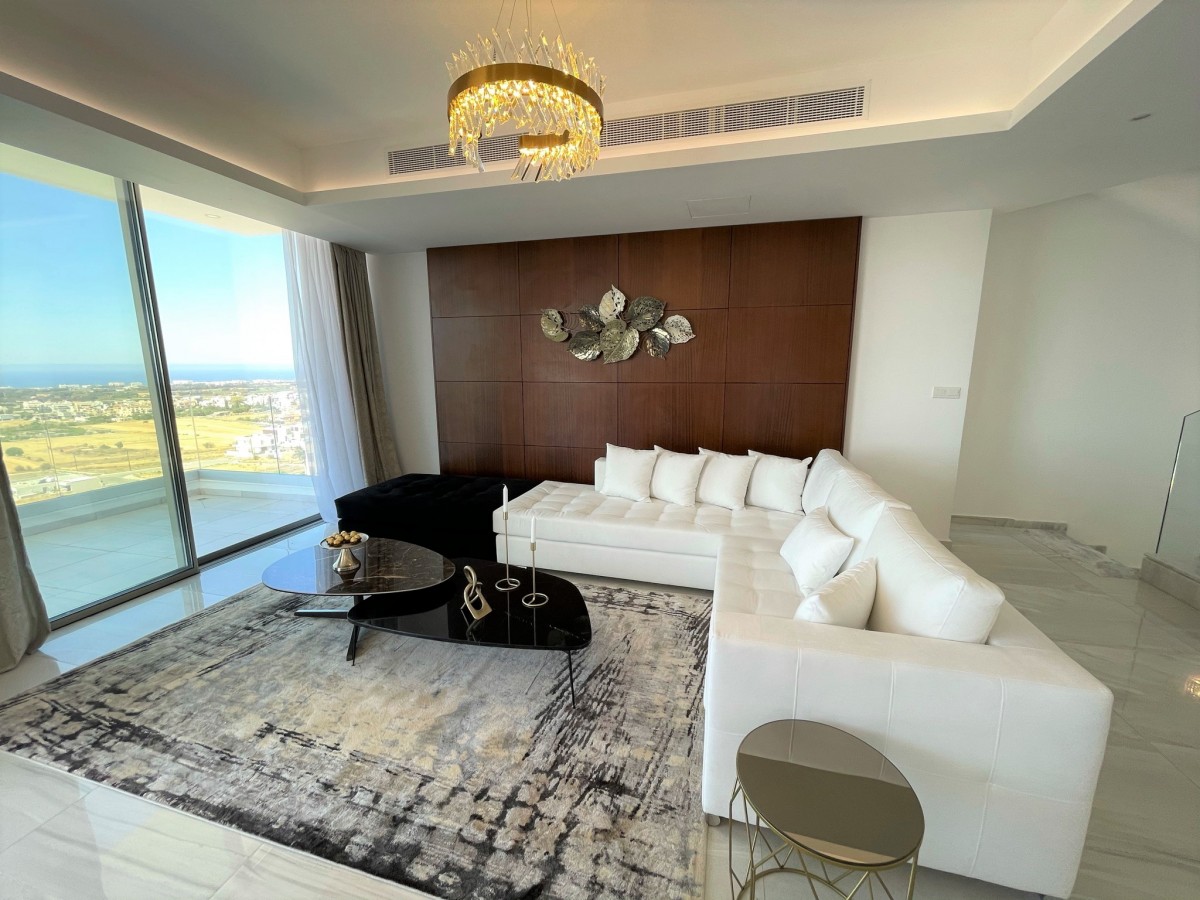 Detached Villa For Sale  in  Geroskipou