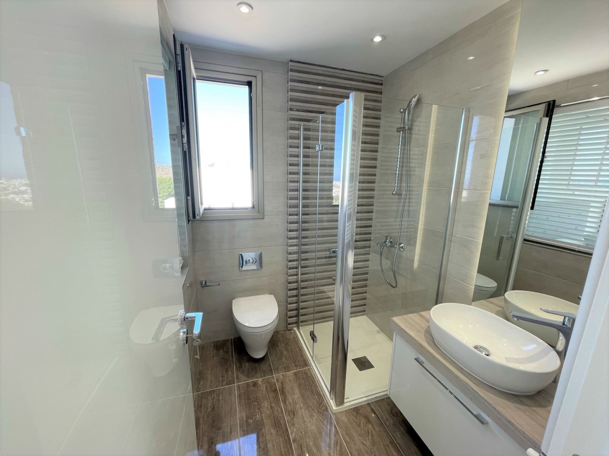 Detached Villa For Sale  in  Geroskipou