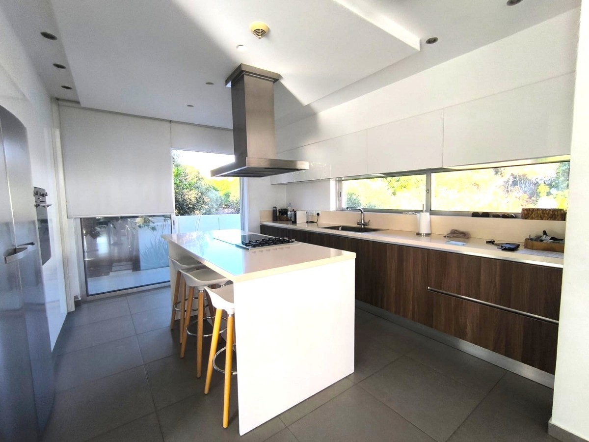 Detached Villa For Sale  in  Konia