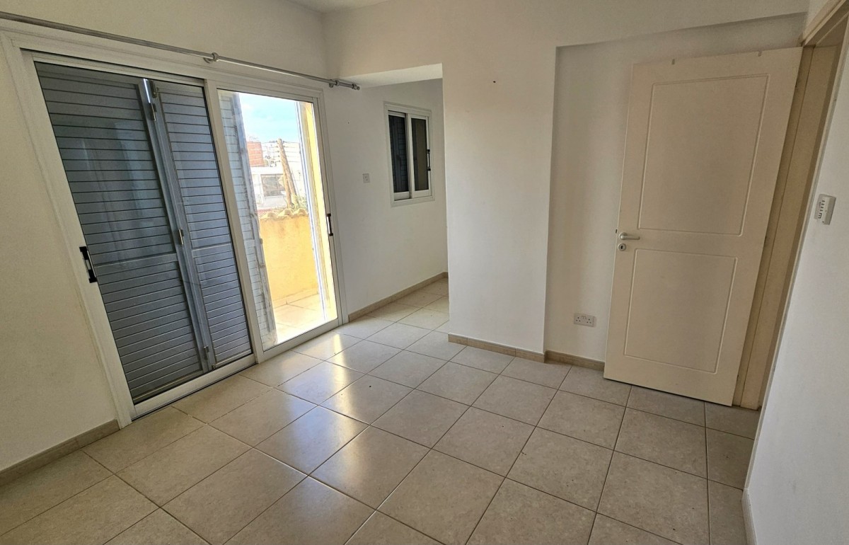 Penthouse For Sale  in  Geroskipou