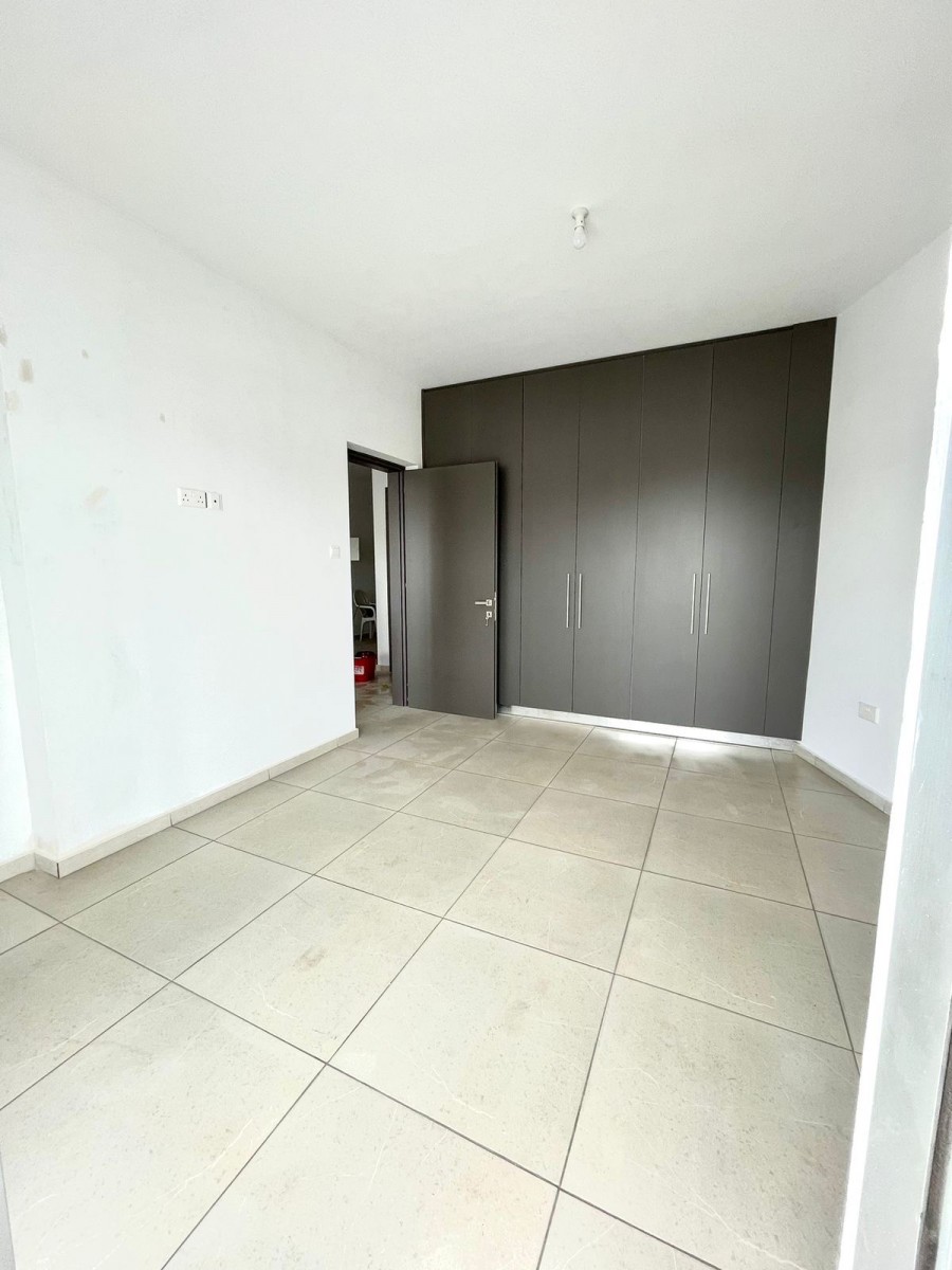 Apartment For Sale  in  Paphos Town