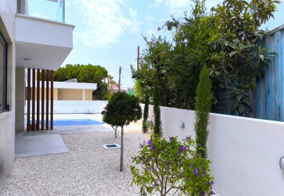 Kato Paphos - Universal, Paphos Apartment For Sale | DT2687